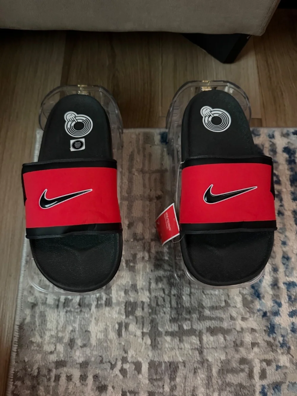 Nike University of Georgia (UGA) Offcourt Slides